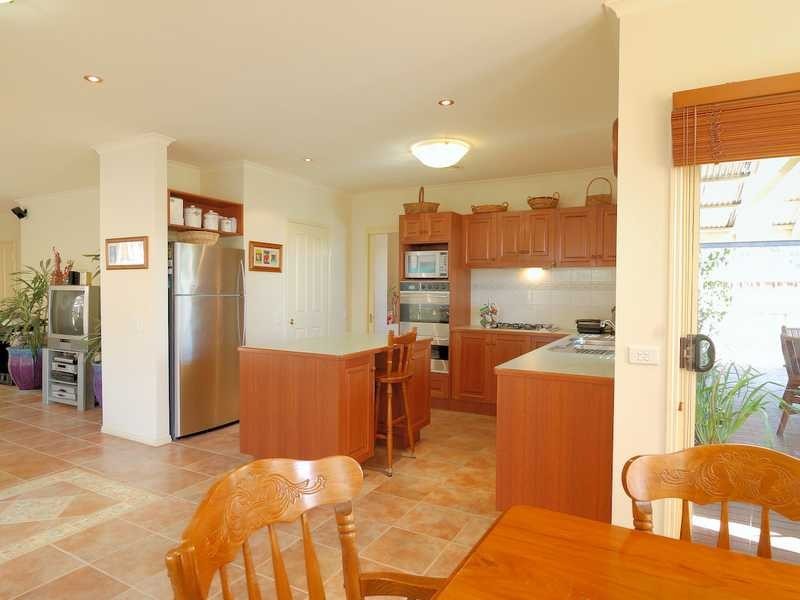 3 Reef Court, Aspendale Gardens VIC 3195