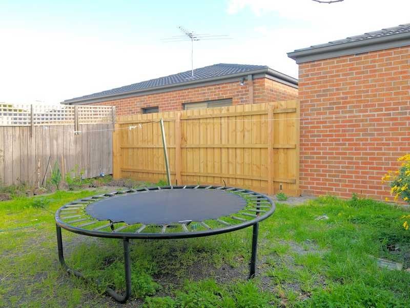 4/13 Woodbine Grove, Chelsea VIC 3196