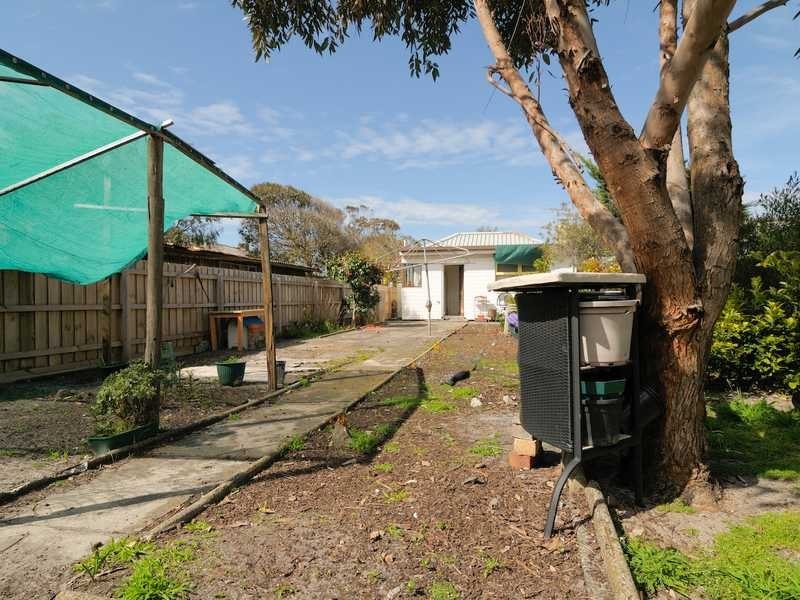 1 Kangaroo Road, Chelsea VIC 3196
