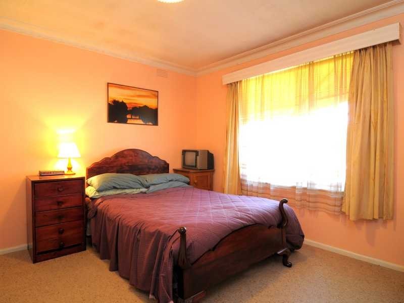 7 Brolga Avenue, Chelsea Heights VIC 3196