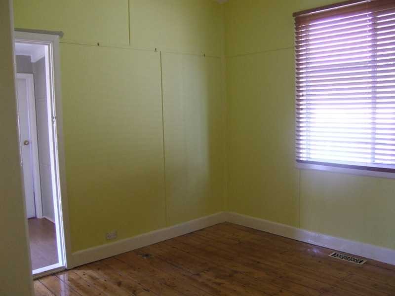 8 Crown Road, Bonbeach VIC 3196