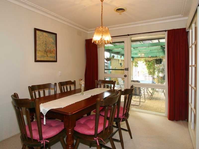 5 Clarood Crescent, Chelsea Heights VIC 3196