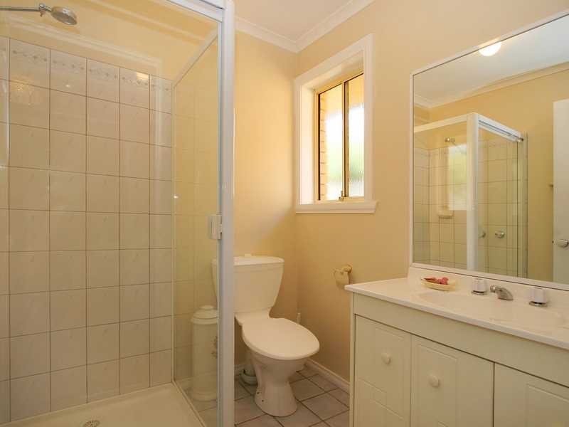 25 Lorenzo Way, Aspendale Gardens VIC 3195