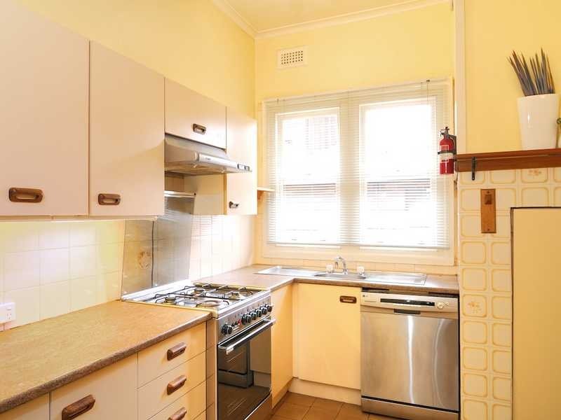 1/8 Golden Avenue, Chelsea VIC 3196