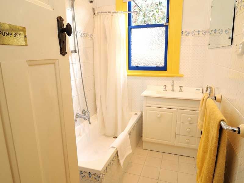 1/8 Golden Avenue, Chelsea VIC 3196