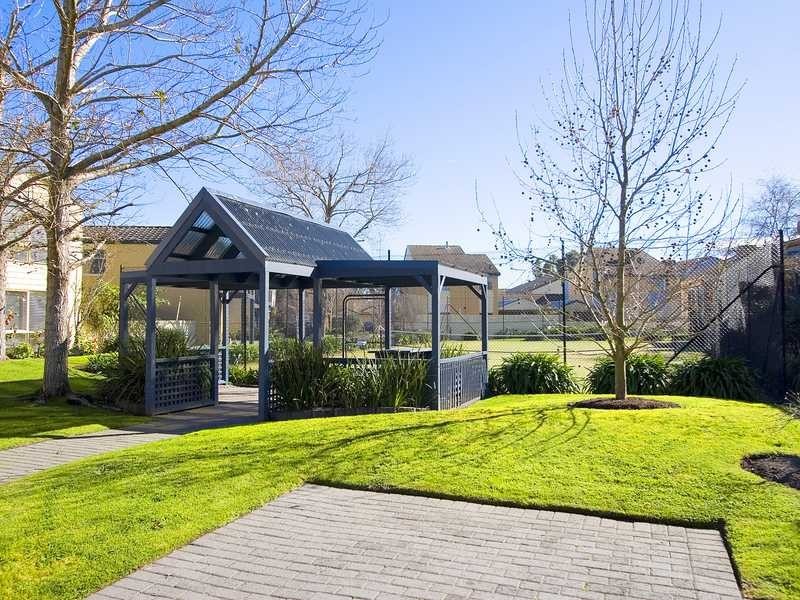 43 The Boulevard, Patterson Lakes VIC 3197