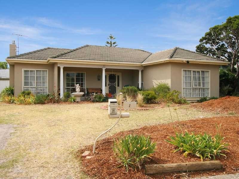 1 Swan Walk, Chelsea VIC 3196