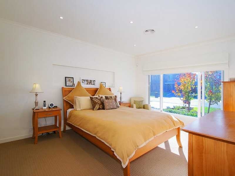 4 Bluegrass Close, Waterways VIC 3195