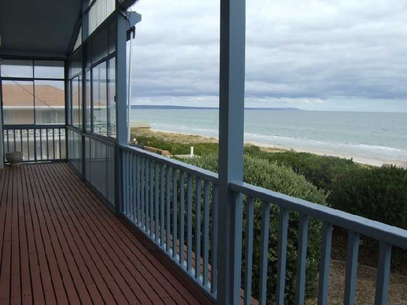 19 Newington Parade, Chelsea VIC 3196