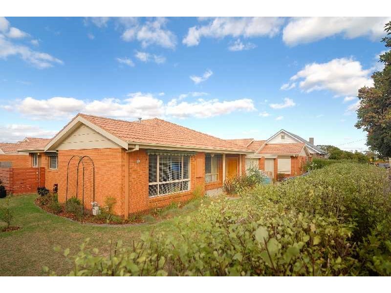 13 Scotch Parade, Chelsea VIC 3196