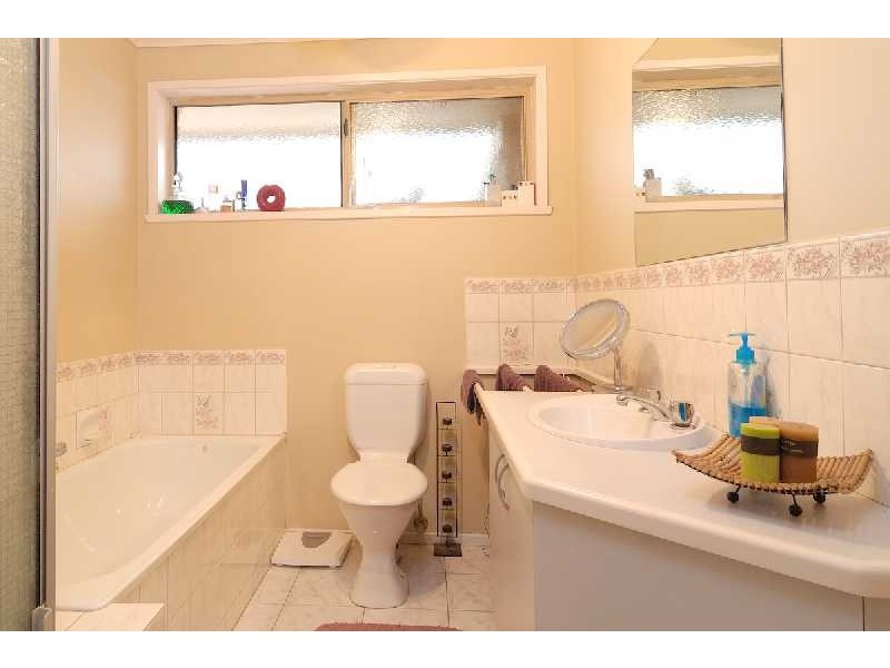 13 Scotch Parade, Chelsea VIC 3196