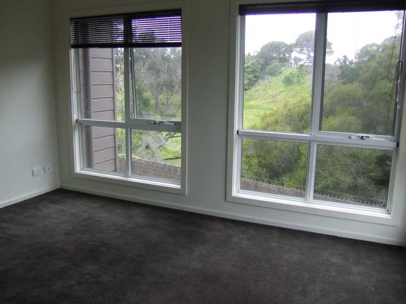 8/70 Wells Road, Seaford VIC 3198