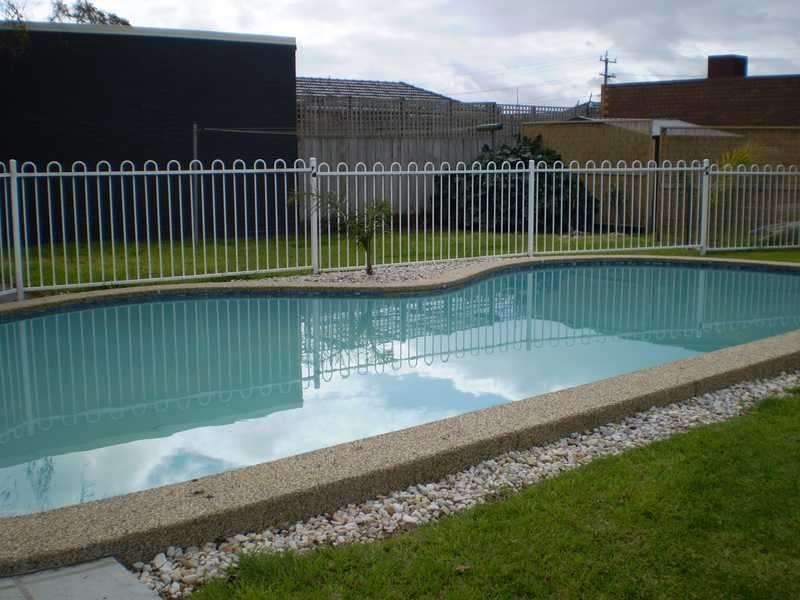 9 Randall Avenue, Edithvale VIC 3196