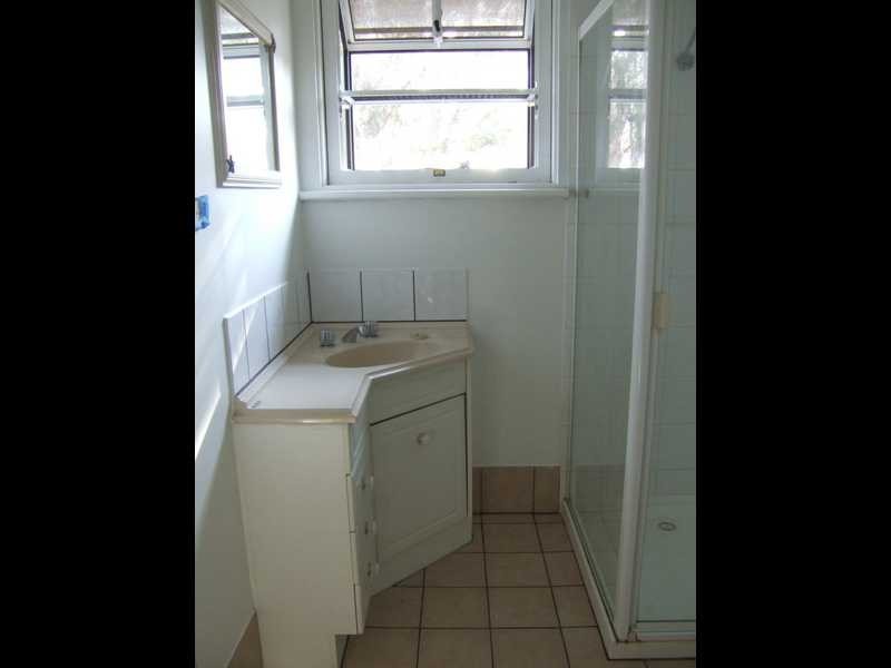 Unit 4/4 Gipps Avenue, Mordialloc VIC 3195