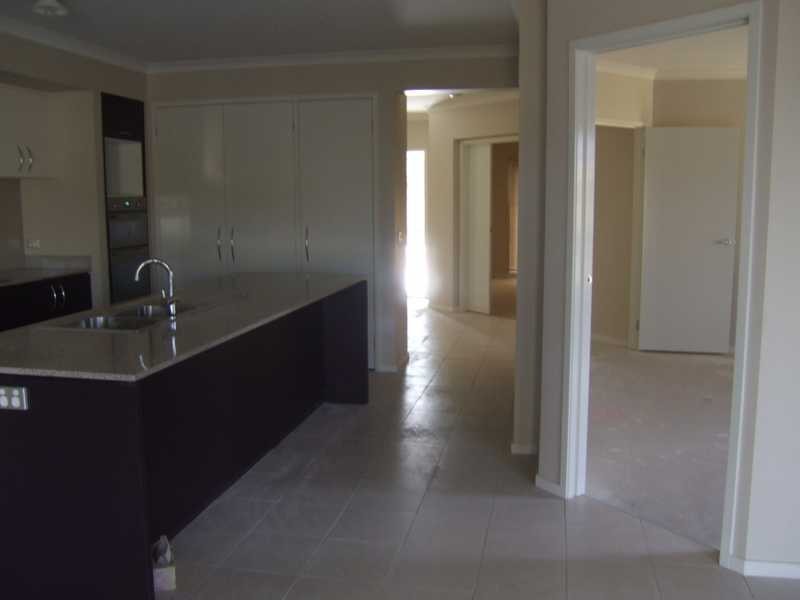 16 Brixton Road, Bonbeach VIC 3196