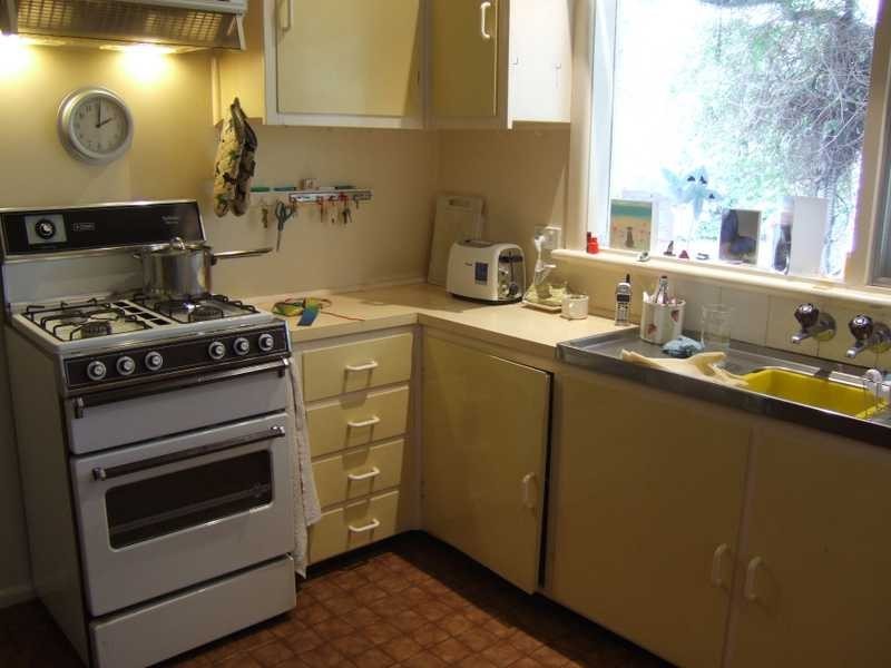 12 Downs Road, Seaford VIC 3198