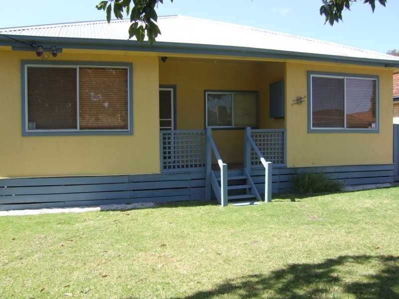 8 Crown Road, Bonbeach VIC 3196