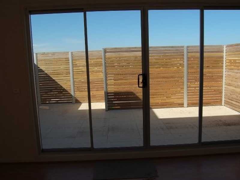 Apartment 4/4 The Strand, Chelsea VIC 3196