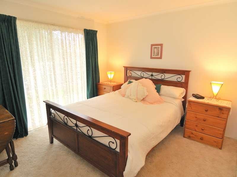 82 Fraser Avenue, Edithvale VIC 3196