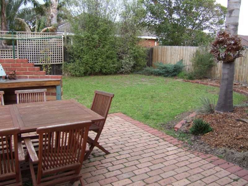 6 Lynn Street, Seaford VIC 3198