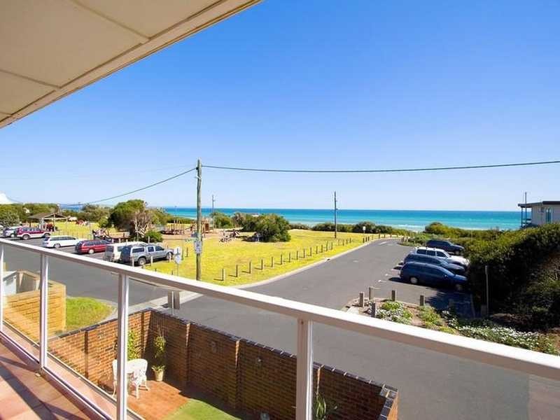 5 Camp Street, Chelsea VIC 3196