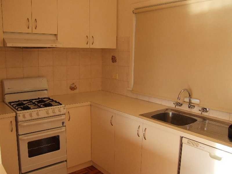 Unit 8/122 Nepean Highway, Aspendale VIC 3195