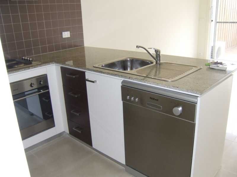 8/70 Wells Road, Seaford VIC 3198