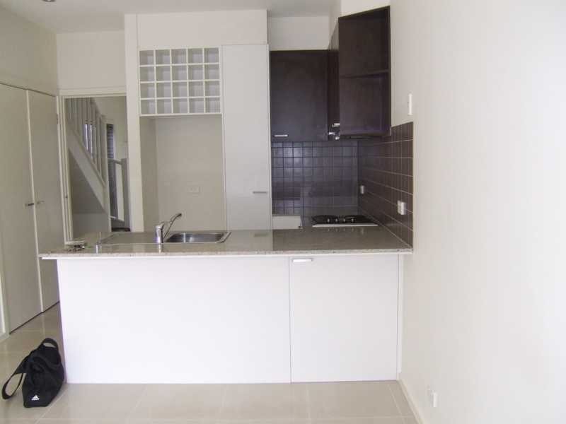 8/70 Wells Road, Seaford VIC 3198