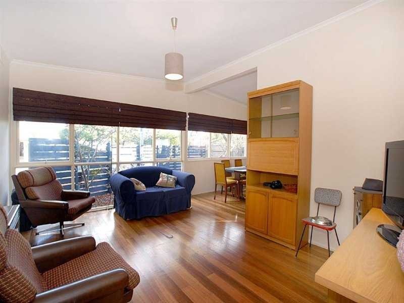 11 Denbigh Road, Seaford VIC 3198