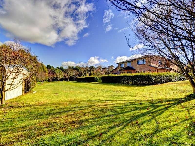 28 Carisbrooke Row, Bowral NSW 2576