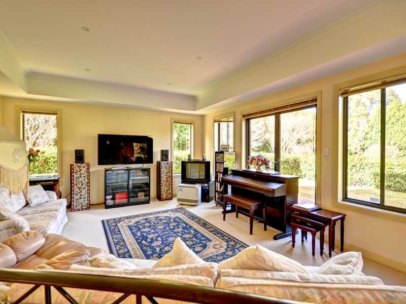 28 Carisbrooke Row, Bowral NSW 2576