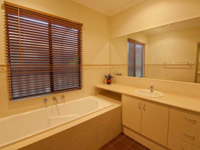 9 Kestral Place, Djugun WA 6725