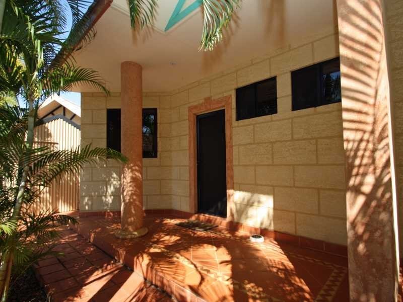 Unit 2/83 Walcott Street, Broome WA 6725