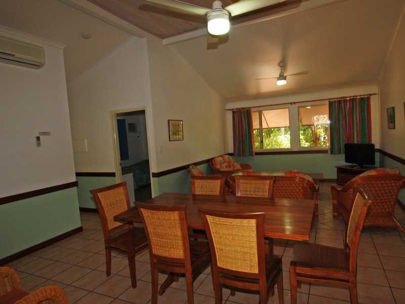 Unit 2/225 Port Drive, Minyirr WA 6725