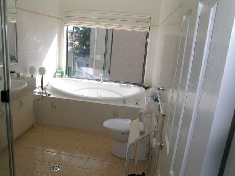 20 Linford Place, Beaumont Hills NSW 2155