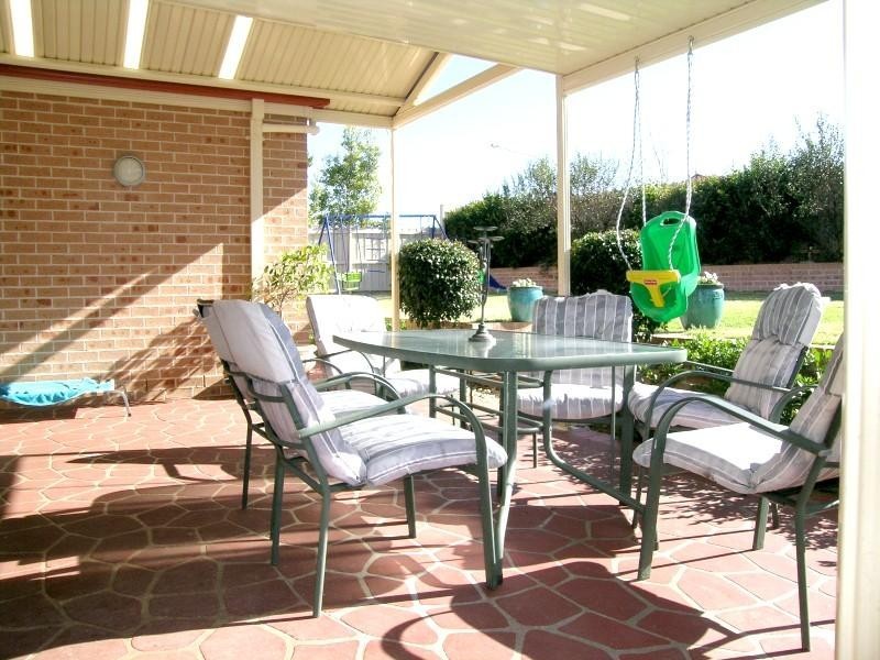 2 Oakmont Way, Rouse Hill NSW 2155