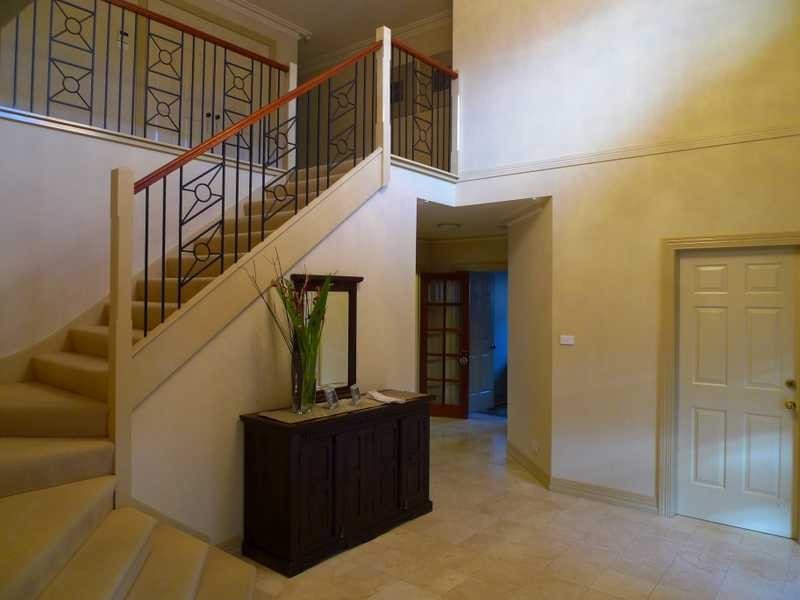 30 Giovanna Ct, Castle Hill NSW 2154