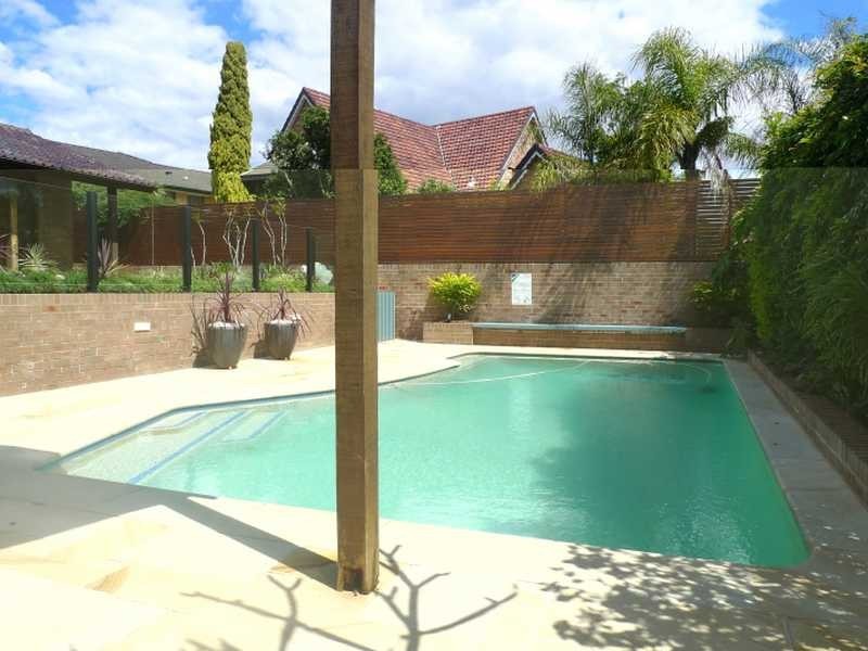 17 Hunter Place, Castle Hill NSW 2154