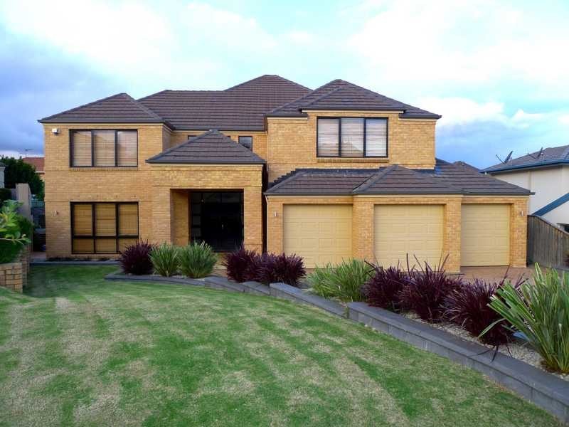 30 Giovanna Ct, Castle Hill NSW 2154