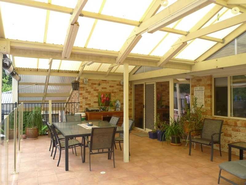 16 Tawmii Place, Castle Hill NSW 2154