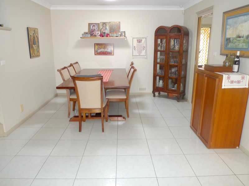 16 Tawmii Place, Castle Hill NSW 2154