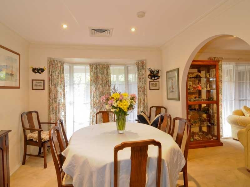 5 Whitehaven Place, Castle Hill NSW 2154