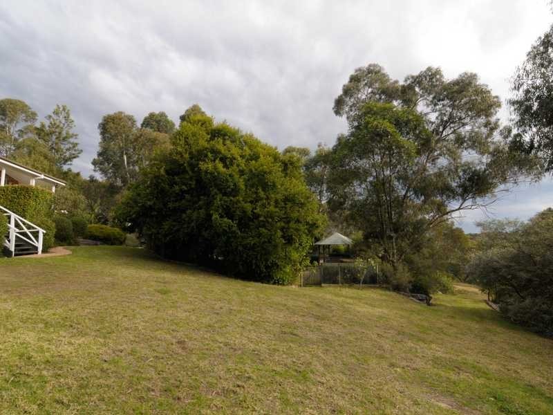 4 Logie Rd, Kenthurst NSW 2156