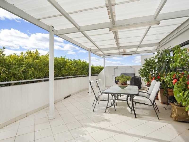 Unit 702/31 Hassall St, Parramatta NSW 2150