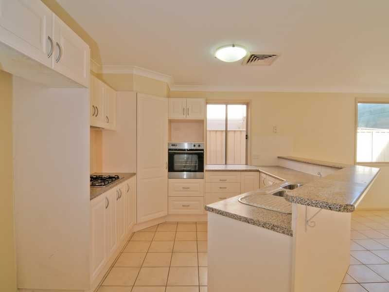 9 Mars Way, Glenwood NSW 2768