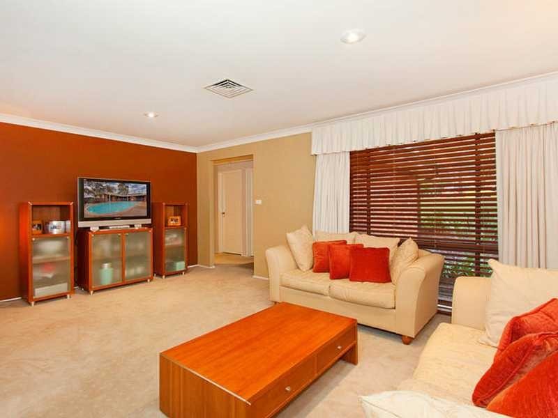 64 Ridgecrop Dr, Castle Hill NSW 2154