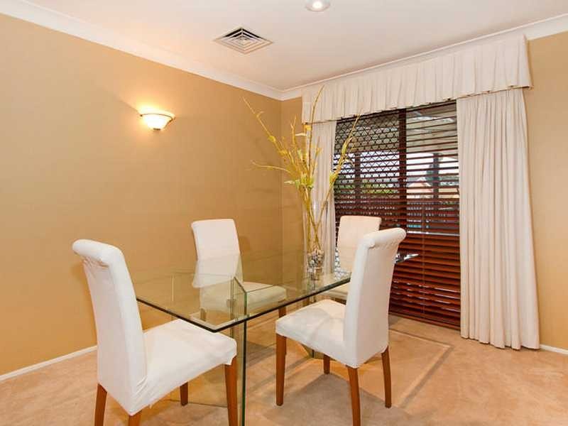 64 Ridgecrop Dr, Castle Hill NSW 2154