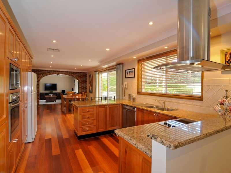 11 Carinda Drive, Glenhaven NSW 2156