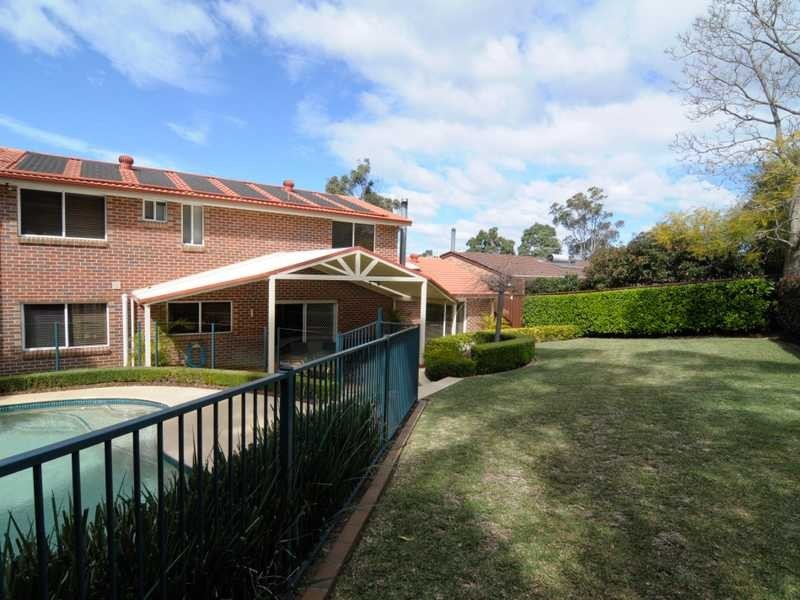 11 Carinda Drive, Glenhaven NSW 2156