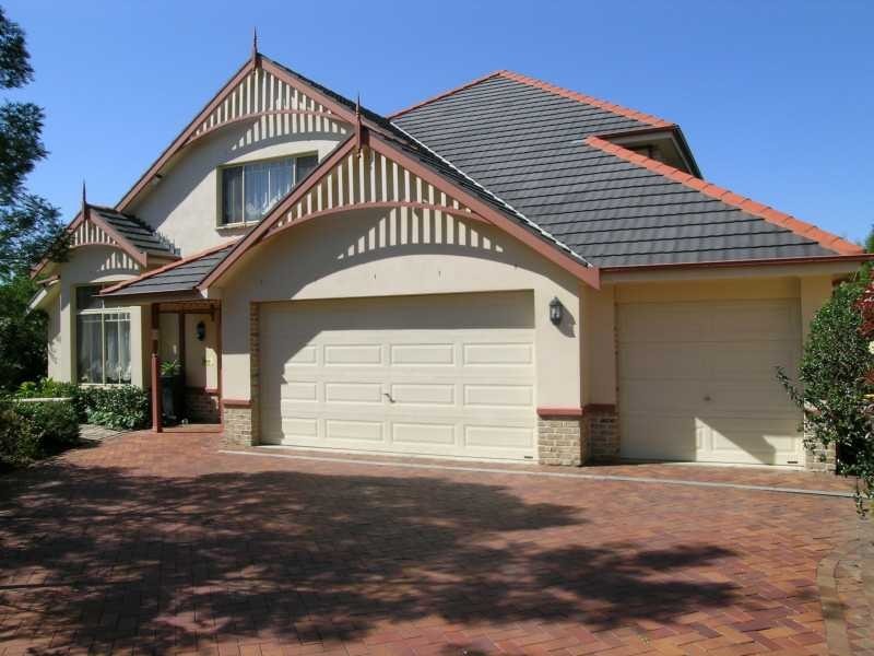 16 Giovanna Ct, Castle Hill NSW 2154